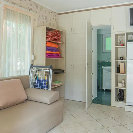 Mf Ady 65 Apartment
